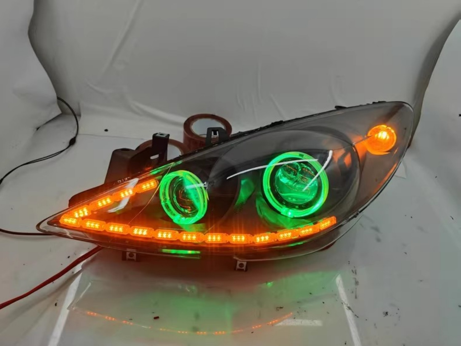 Faro a LED con lente a doppio  - Running Headlamp recensione e prezzo